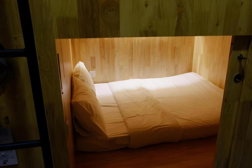 Armenian Suite Hotel George Town Esterno foto