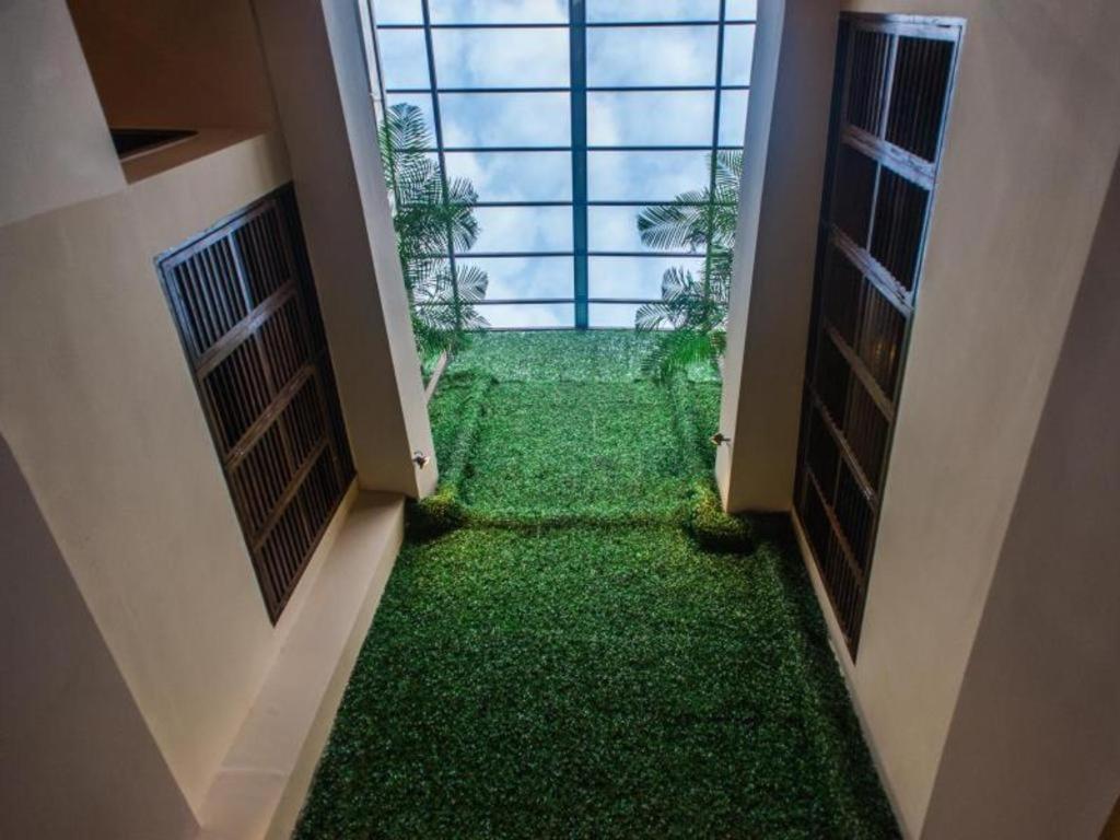 Armenian Suite Hotel George Town Esterno foto