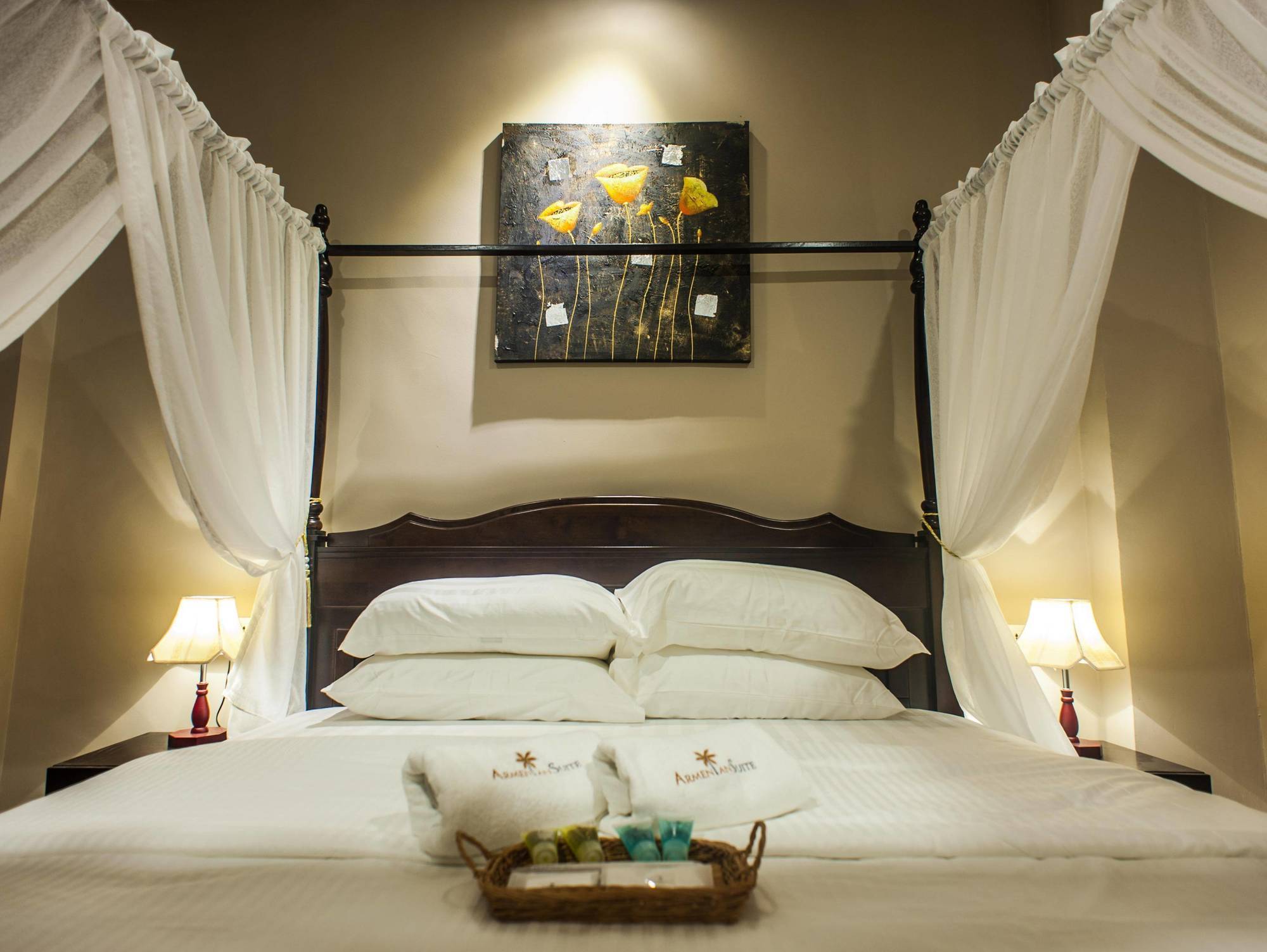 Armenian Suite Hotel George Town Esterno foto