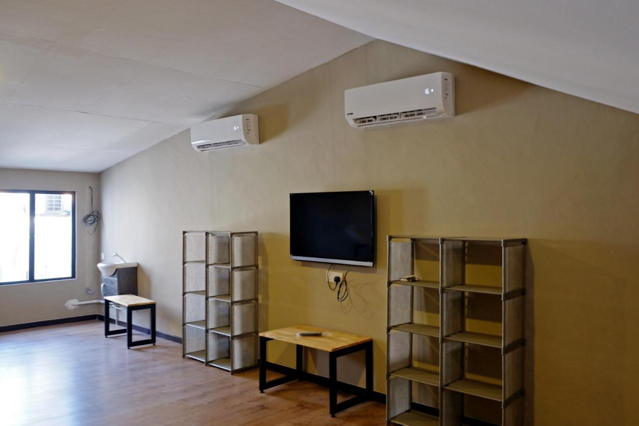 Armenian Suite Hotel George Town Esterno foto